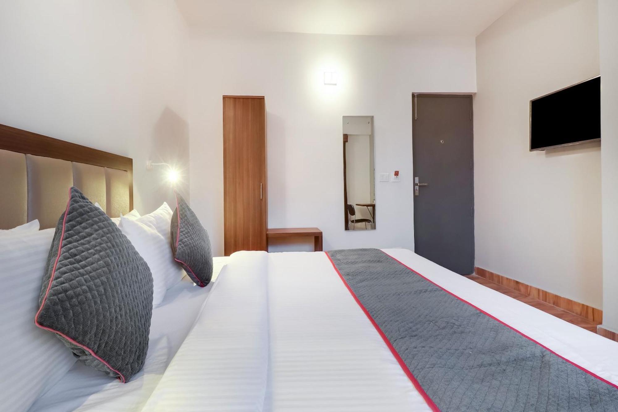 Townhouse Townhouse Clark Inn Patna  Kültér fotó